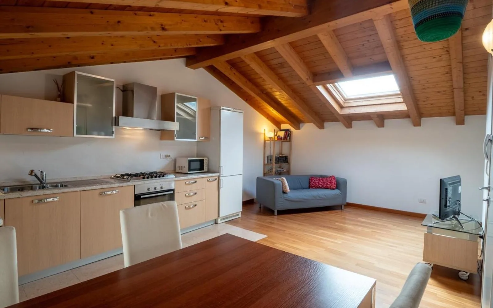 Appartamento con 2 camere da letto — foto 4